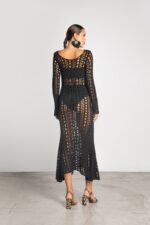 A plastic side chair - Image 2